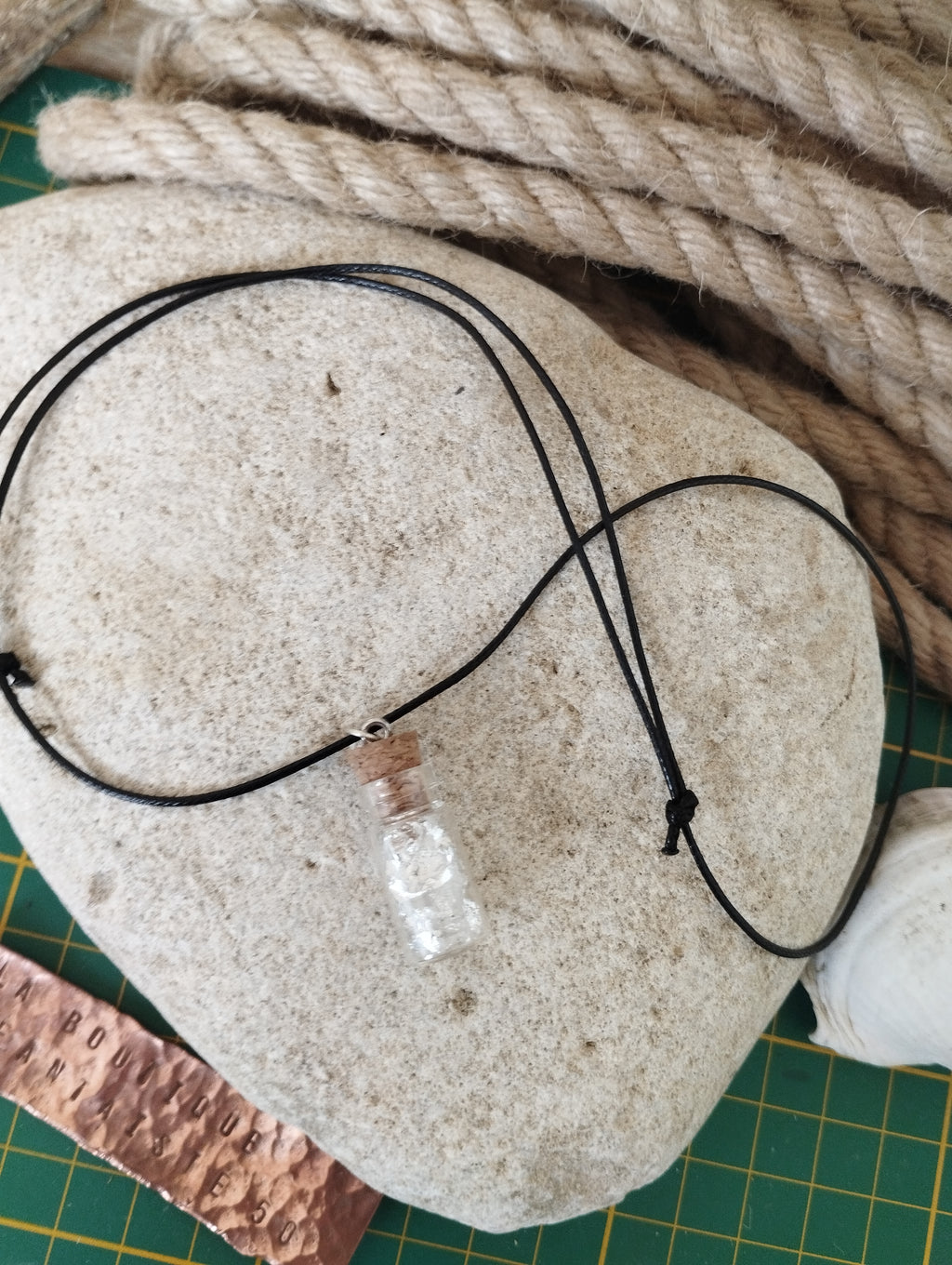 Pendentif feuille d'argent